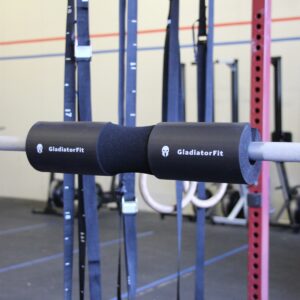 Manicotto di protezione per squat per bilanciere "Squat Pad" GladiatorFit 10 Manchon squat Mousse de protection 45cm pour barre de musculation 4