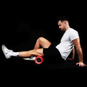 33cm "Foam Roller" without spikes Ø 14cm JustFit 13 33cm foam massage roller without spikes O 14cm 2