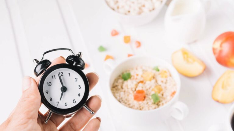 Le jeûne intermittent pour améliorer la santé, la cognition et la longévité