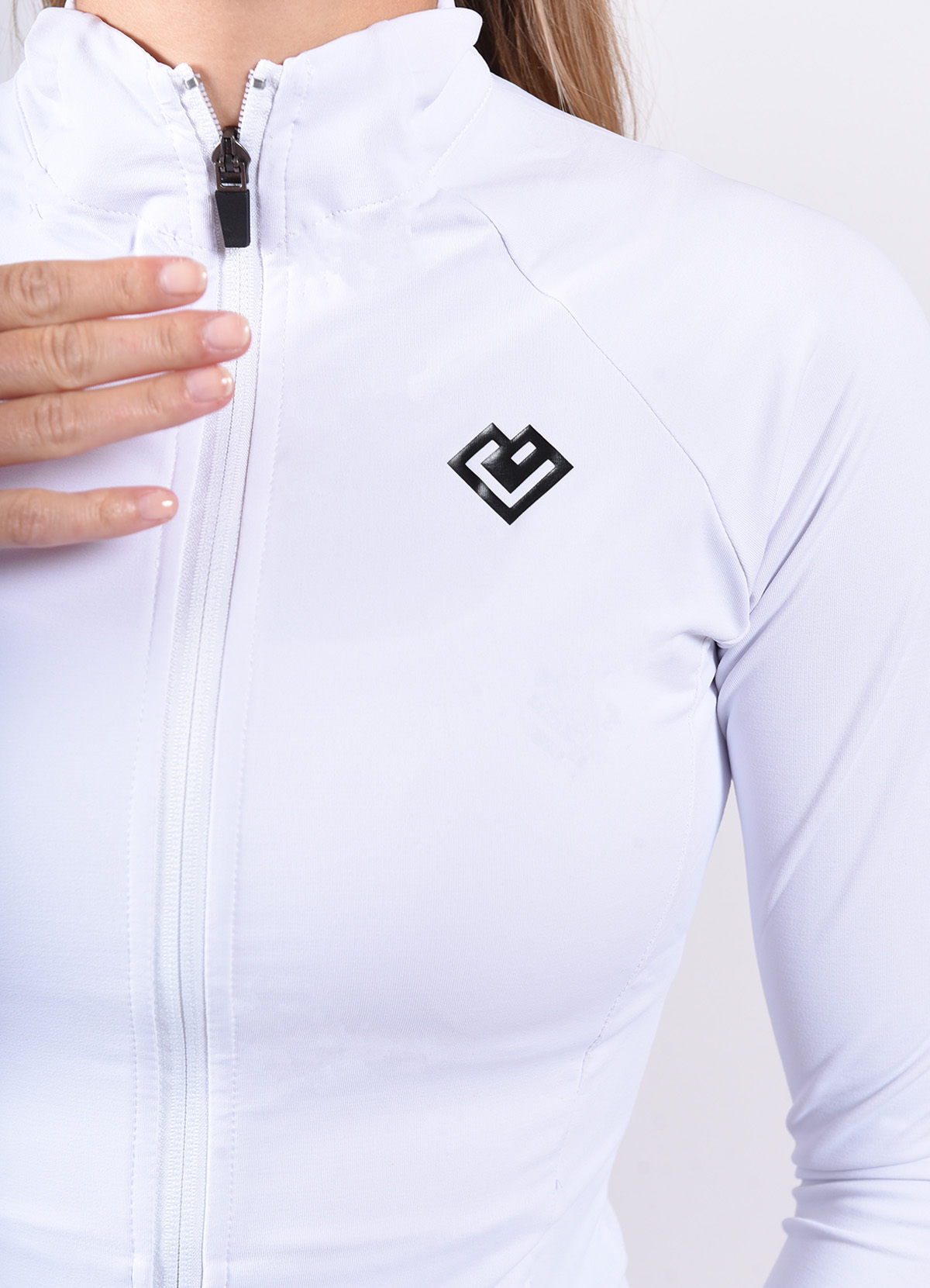 Casaco com fecho de correr Radiate "Jacket" para mulher Loven 4 casaco branco com fecho de correr 3 1200