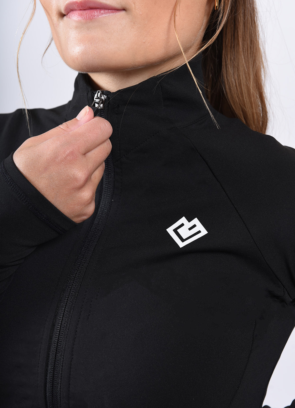 Casaco com fecho de correr Radiate "Jacket" para mulher Loven 6 casaco preto com fecho 3 1200