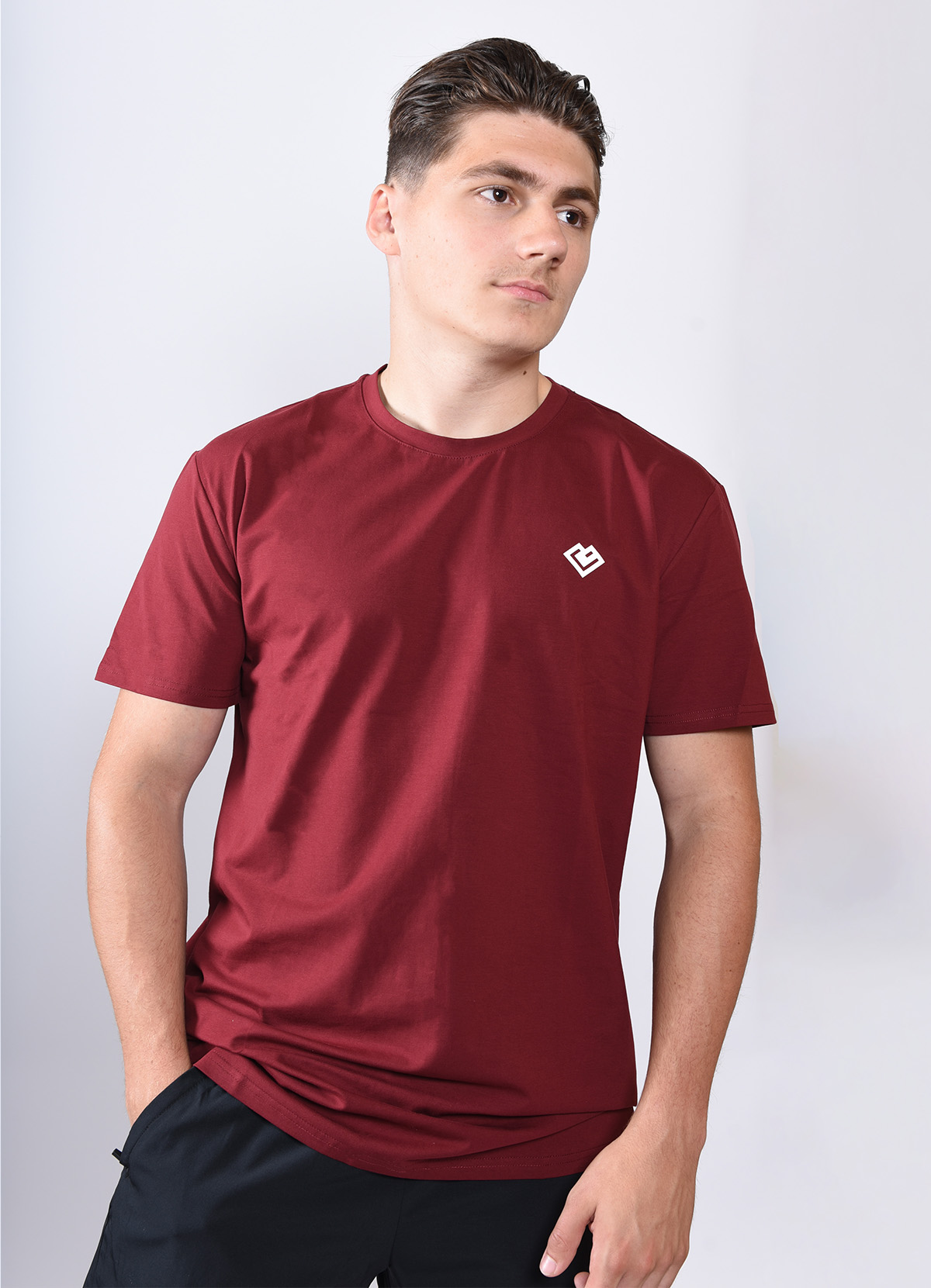 Ultra T-Shirt Man Loven 1 burgudy tshirt 1,1200