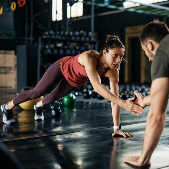 Workout zu zweit: Trainieren als Paar - 10 Übungen, die man mit dem Partner machen kann 13 pushup