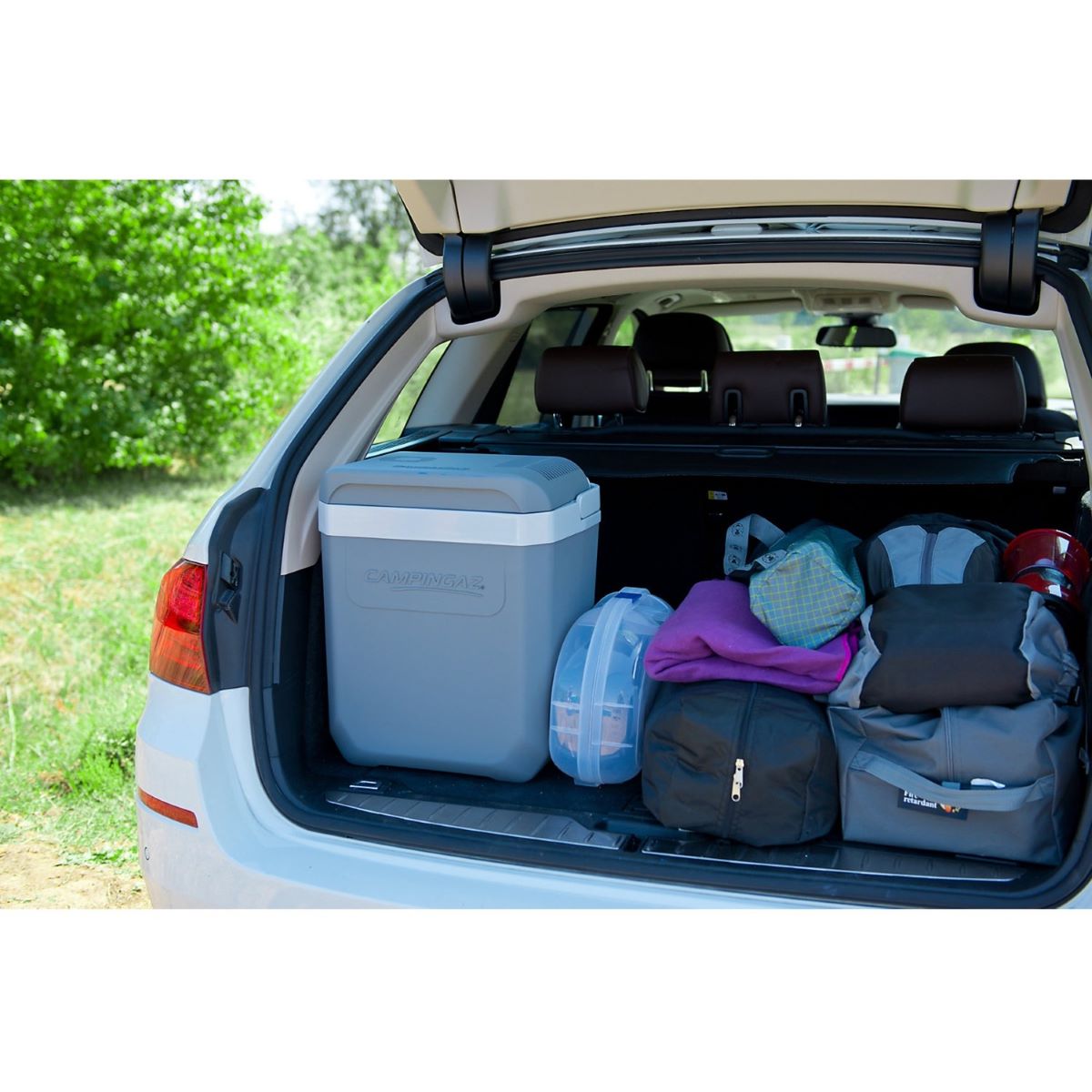 Glacière électrique "Powerbox Plus" 12/230V 24L Campingaz 6 Glacière électrique Powerbox Plus 12 230V 24L Campingaz 6