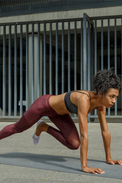 Die 10 besten Übungen für ein Workout im Freien 7 Outdoor Exercise 11