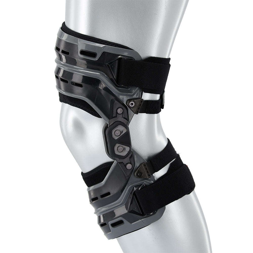 Ginocchiera "Elite Logix™" sinistra McDavid 4 Supporto per ginocchio Elite Bio Logix™ sinistro McDavid 59316