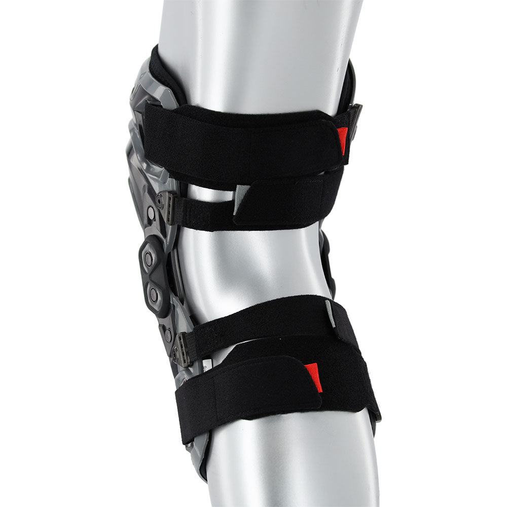 Ginocchiera "Elite Logix™" sinistra McDavid 3 Supporto per ginocchio Elite Bio Logix™ sinistro McDavid 65270