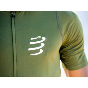 Camiseta Trail de manga corta y media cremallera Compressport Hombre 57 Camiseta trail a courte Trail media cremallera manga corta Homme Compressport 15796