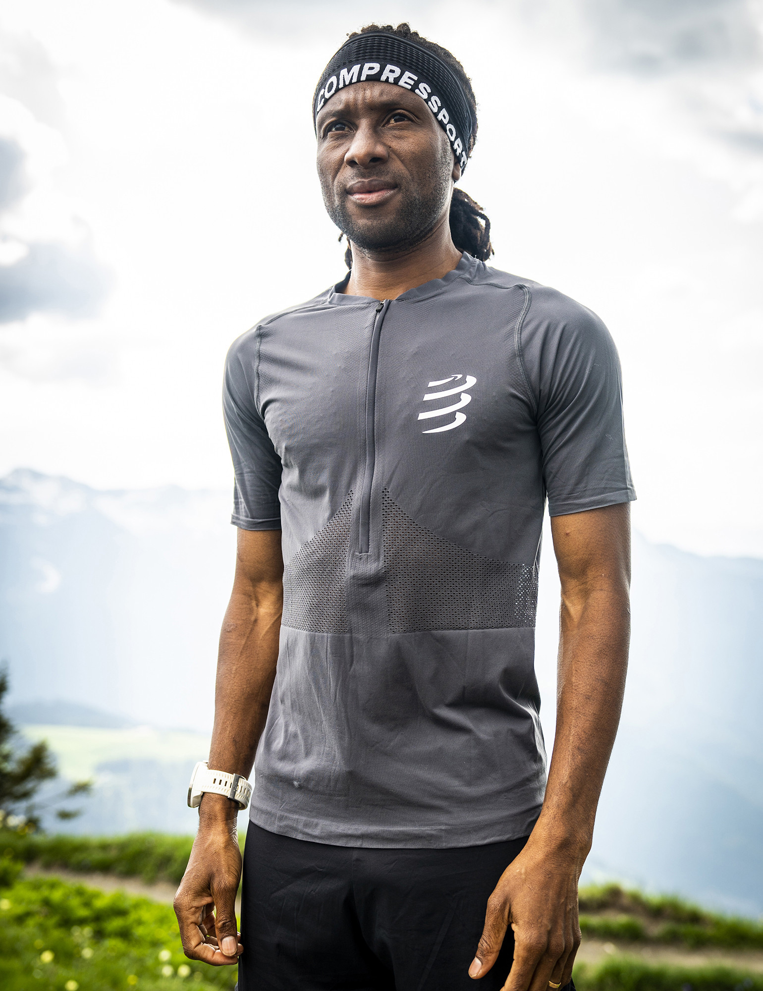 Camiseta Trail de manga corta y media cremallera Compressport Hombre 35 Camiseta trail a courte Trail media cremallera manga corta Homme Compressport 16038