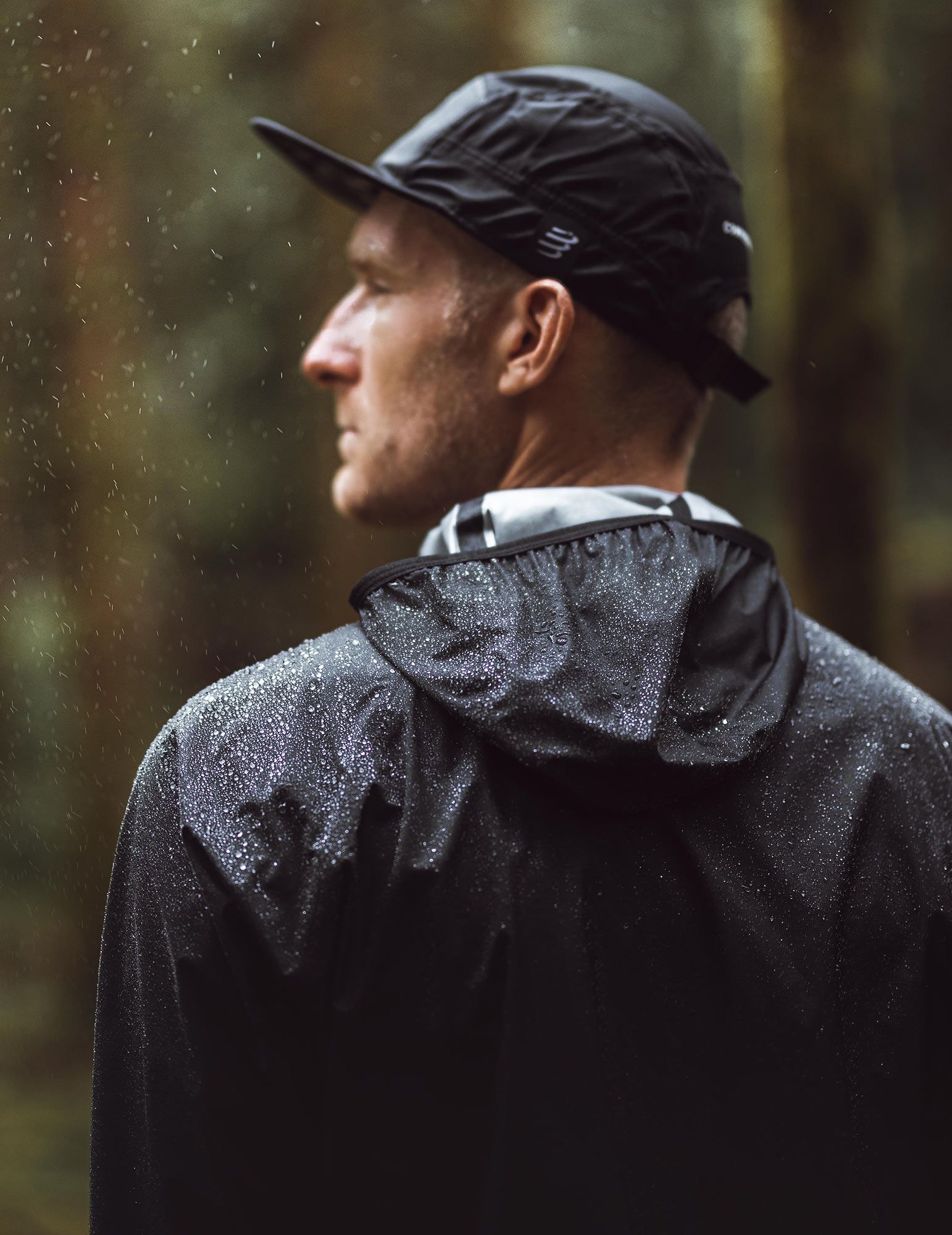Compressport Men's "Waterproof" Ultra Breathable Jacket 4 Compressport 61064 Men's Ultra Breathable Waterproof Jacket