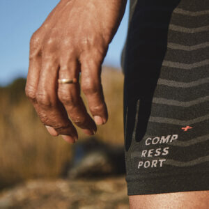 Calções boxer "Seamless" para homem Compressport 7 Roupa interior boxer sem costuras Homme Compressport 22854