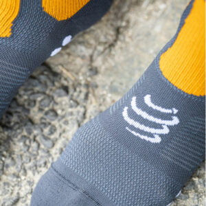 Wandersocken "Hiking Socks" Compressport 10 Wandersocken Hiking Socks Compressport 83371