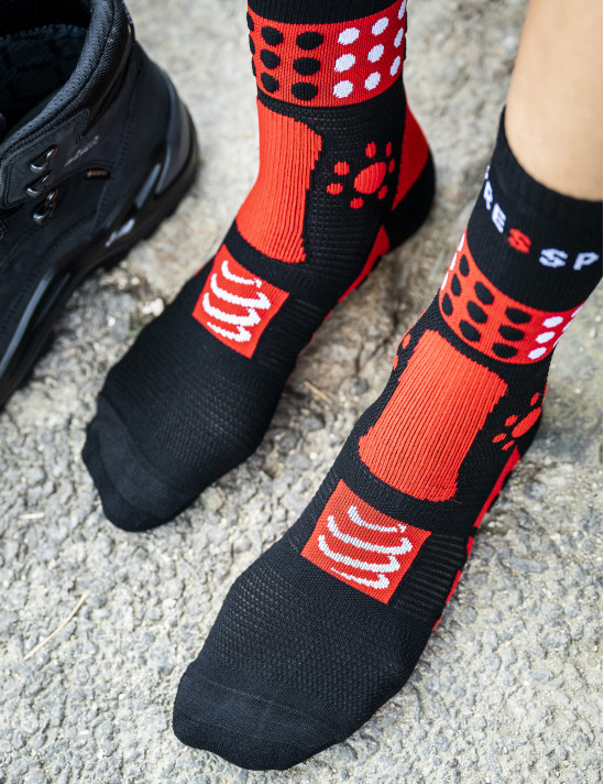 Meias de Trekking Compressport 484