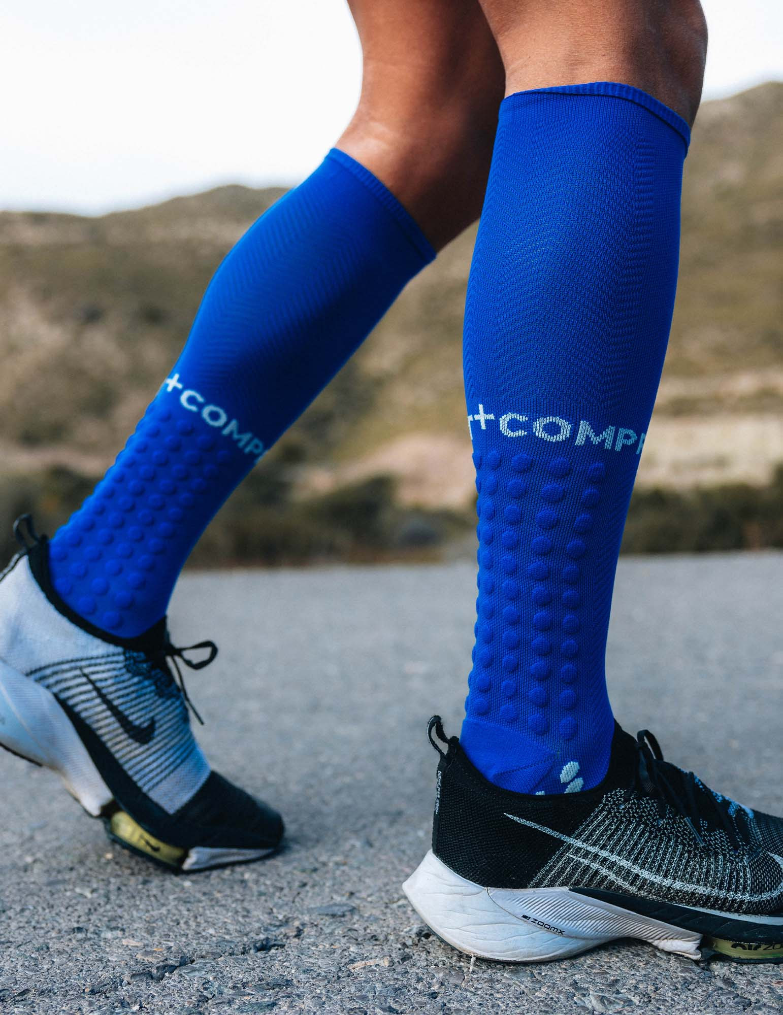 Chaussettes hautes compression "Full Socks Run" Compressport (lot de 2) 3 Chaussettes hautes compression Full Socks Run Compressport lot de 2 41249