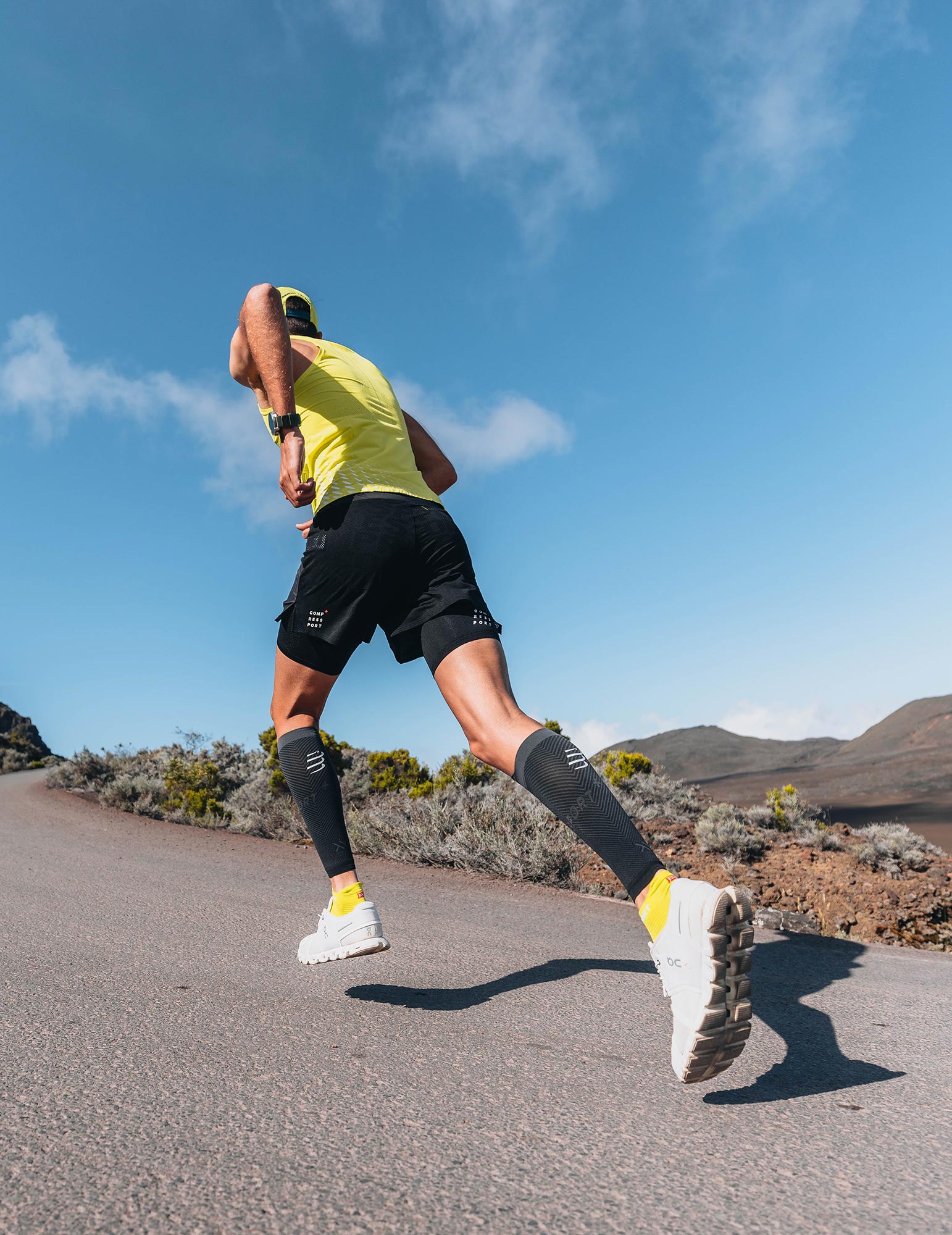 Men's "Pro racing Singlet" running tank top Compressport 8 Tank top t shirt running Pro racing Singlet Homme Compressport 13710