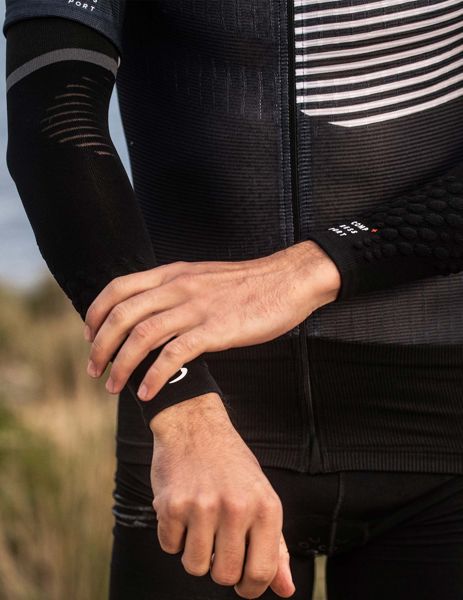Compressport "Ultralight" armcompressiemouwen (set van 2) 28 Compressport ultralichte armcompressiemouwen set van 2 22393