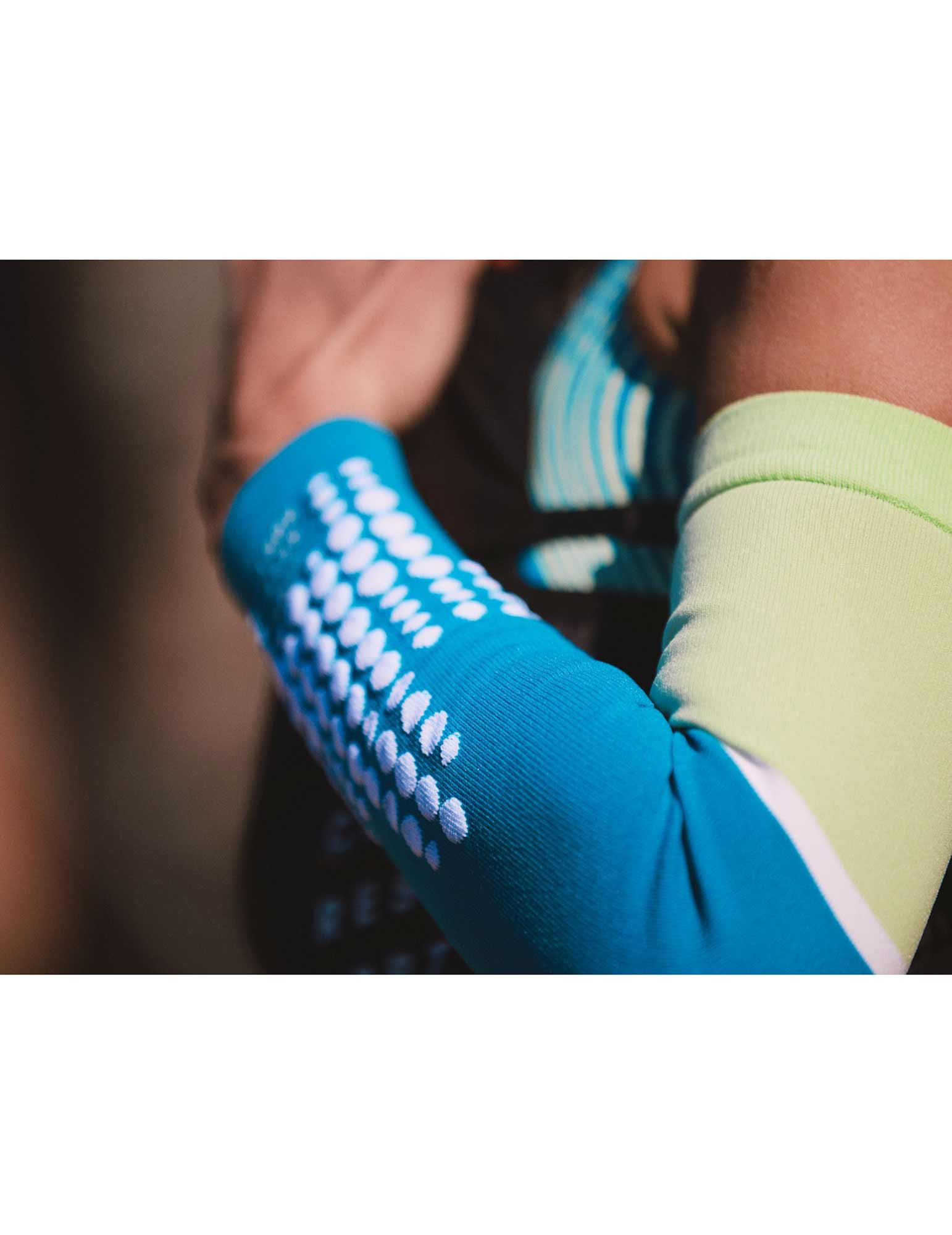 Compressport "Ultralight" armcompressiemouwen (set van 2) 18 Compressport ultralichte armcompressiemouwen set van 2 42416