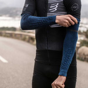 Compressport "Ultralight" armcompressiemouwen (set van 2) 74 Compressport ultralichte armcompressiemouwen set van 2 63771