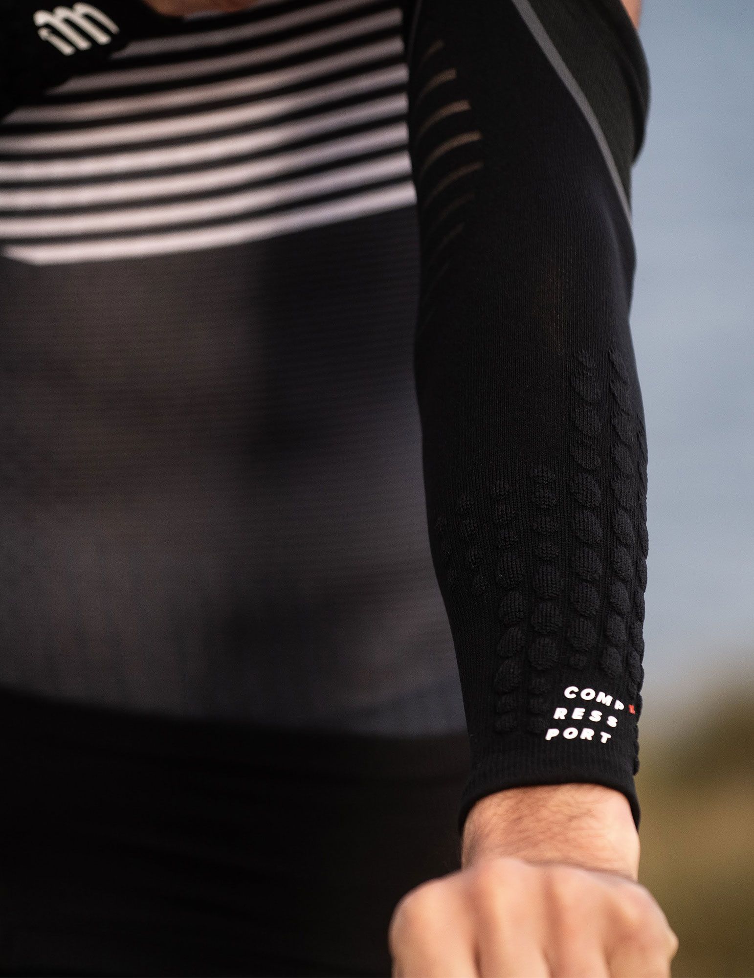 Compressport "Ultralight" armcompressiemouwen (set van 2) 29 Compressport ultralichte armcompressiemouwen set van 2 69258