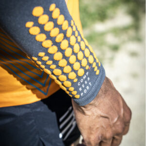 Compressport "Ultralight" armcompressiemouwen (set van 2) 82 Compressport ultralichte armcompressiemouwen set van 2 72180