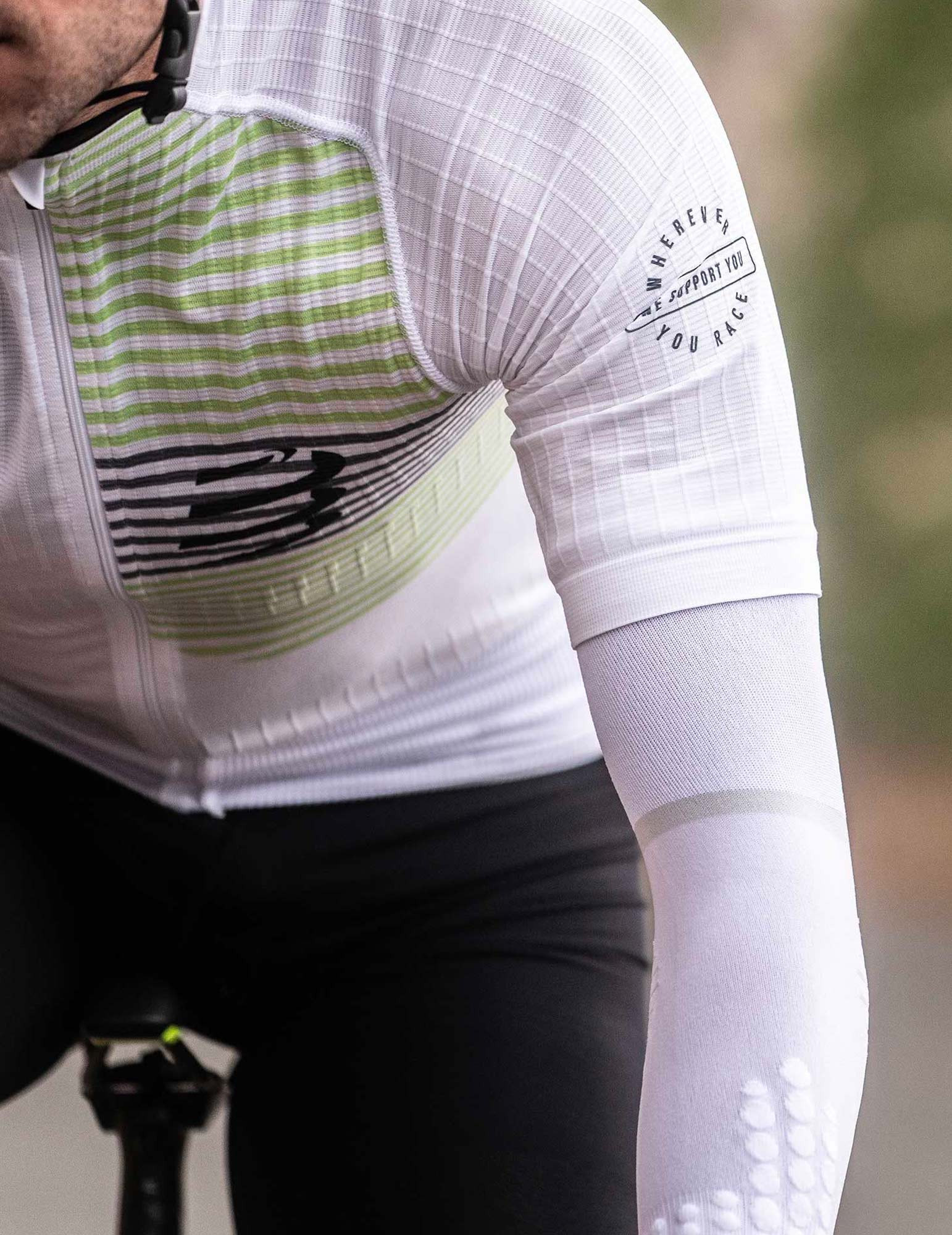 Compressport "Ultralight" armcompressiemouwen (set van 2) 11 Compressport ultralichte armcompressiemouwen set van 2 88330