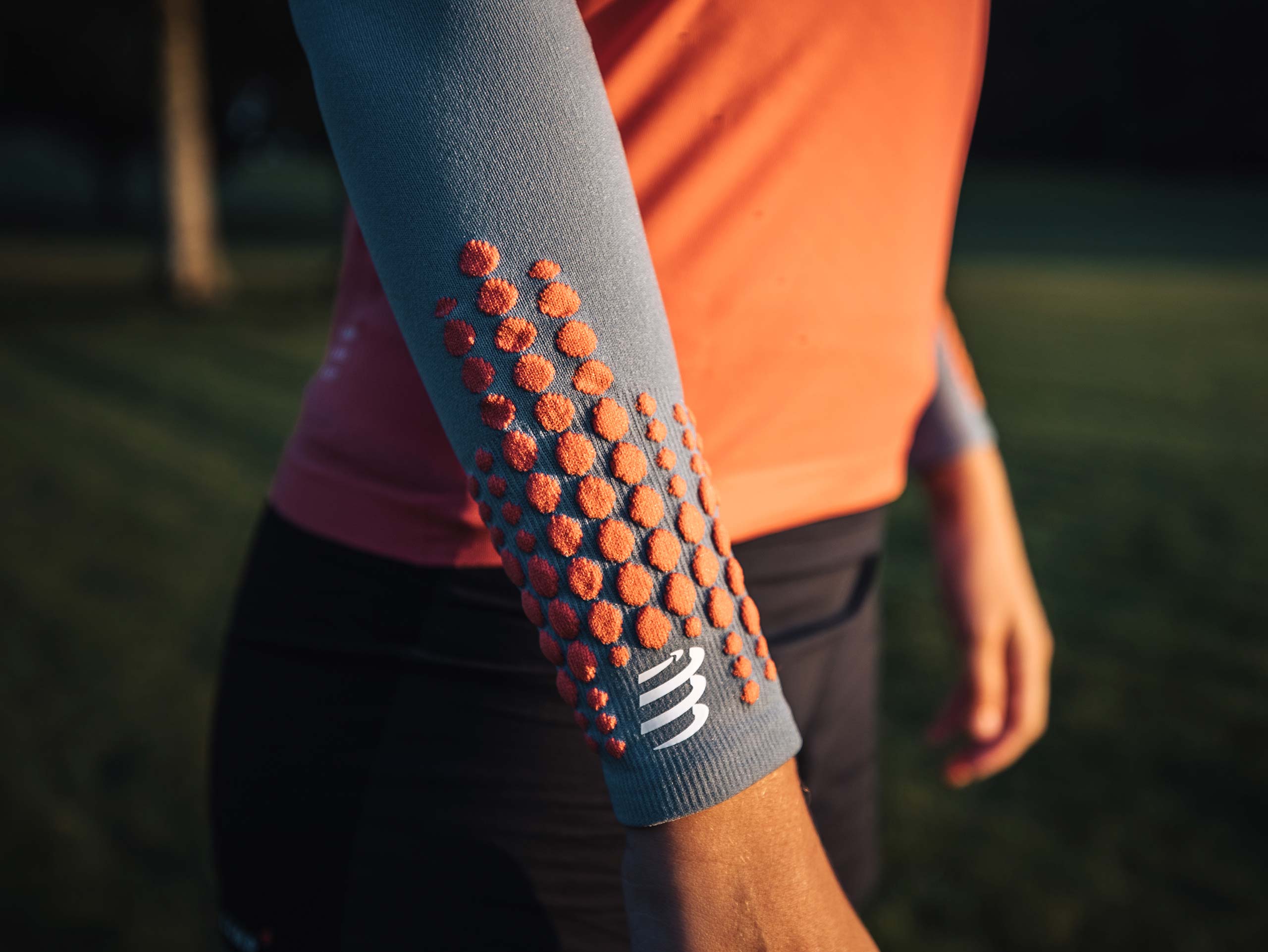Compressport "Ultralight" armcompressiemouwen (set van 2) 15 Compressport ultralichte armcompressiemouwen set van 2 96301