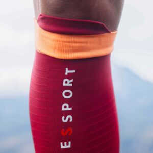 Manicotti a compressione per polpacci "R2 3.0" Compressport (set di 2) 77 Compressport R2 3.0 Calf Compression Sleeves Set di 2 12966