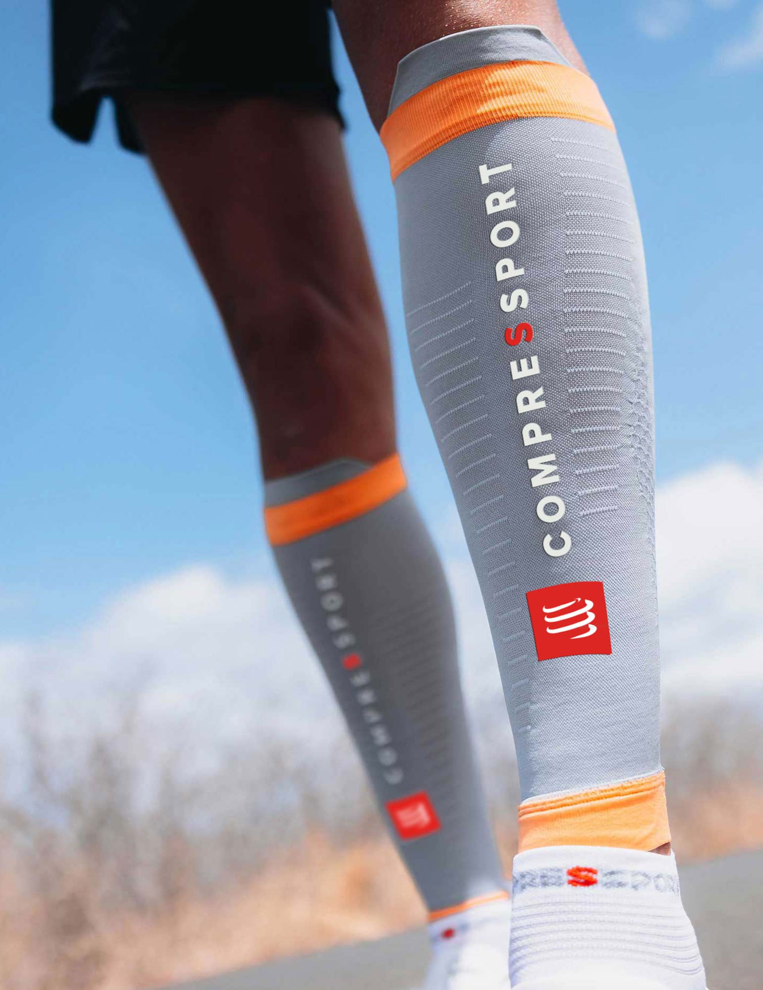 Manicotti a compressione per polpacci "R2 3.0" Compressport (set di 2) 33 Compressport R2 3.0 Calf Compression Sleeves Set di 2 73039