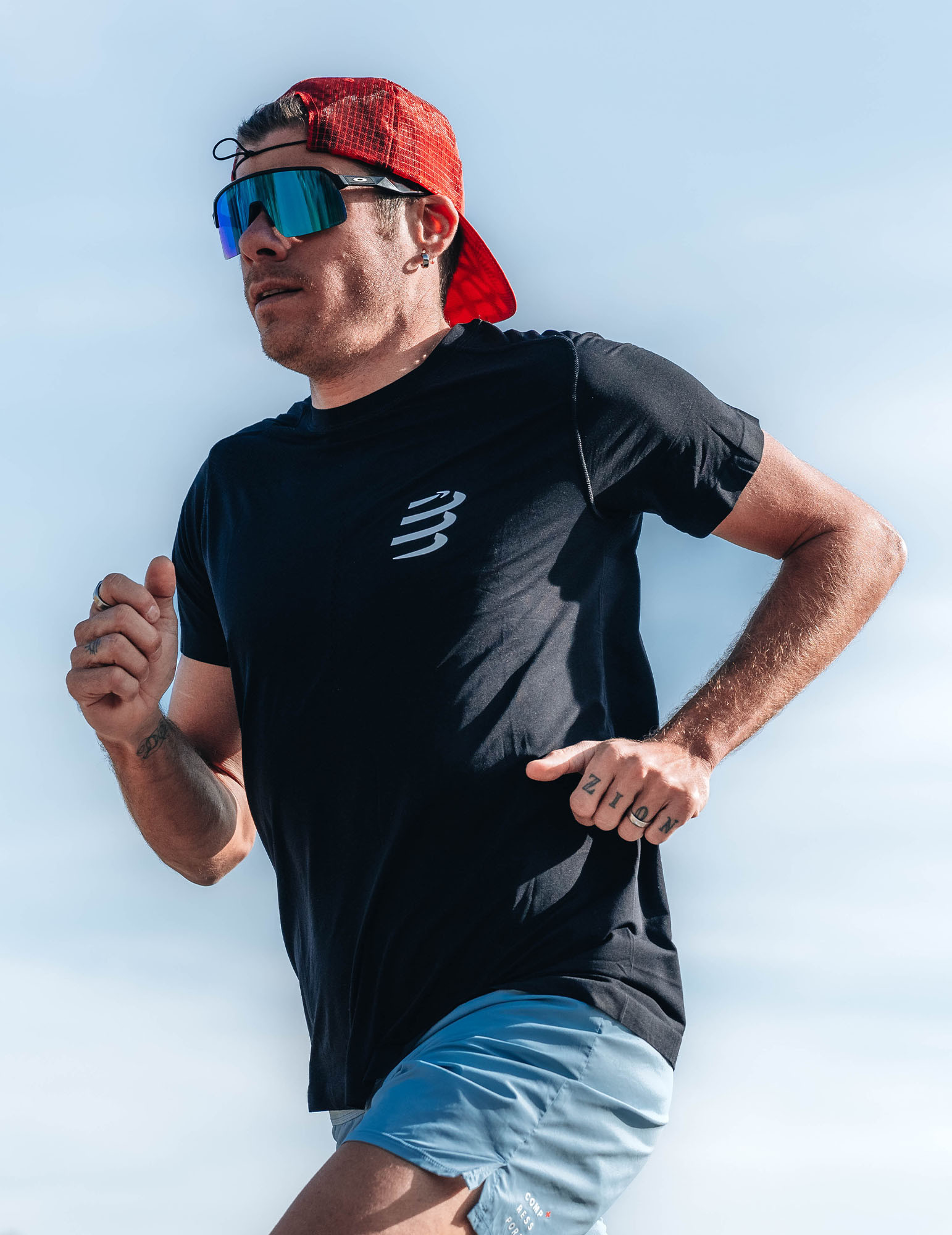 T shirt running Performance SS Homme Compressport 16862