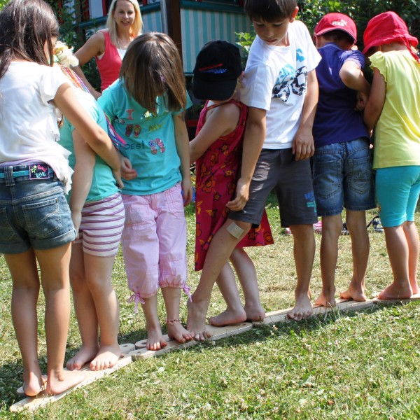 Scatola per giochi di squadra da 2" Pedalo 4 2 Scatola per giochi di squadra Pedalo 56737
