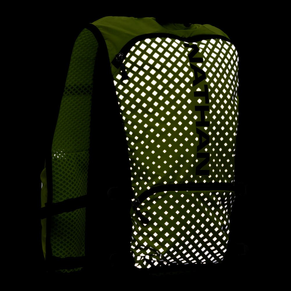 QuickStart 2.0" reflective 4L trail vest Nathan 3 Nathan 4L reflective QuickStart 2.0 trail hydration vest 48814
