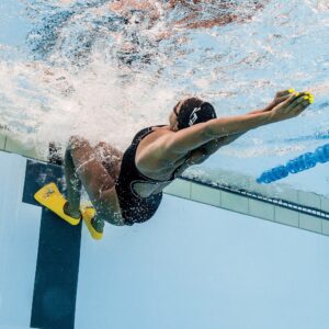 Barbatanas de treino Zoomers® Finis 8 Barbatanas de treino Zoomers® Finis - Thumbnail Image 4